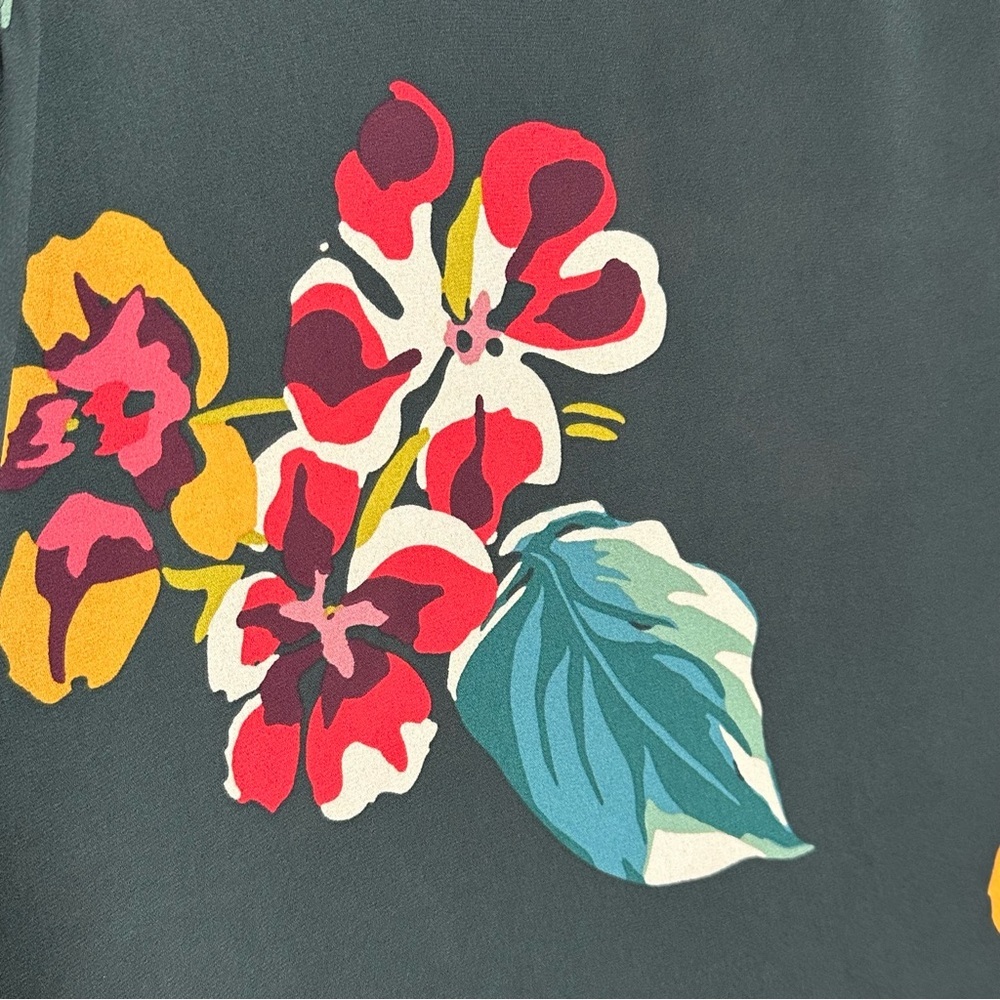 Loft Floral Sleeveless Top - Picture 5 of 5
